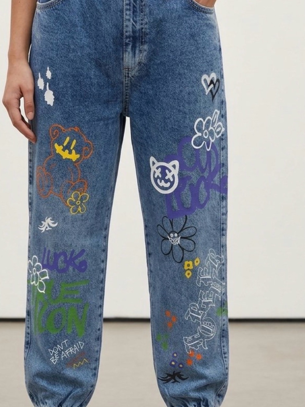 Bershka Blue Denim Graffiti-Print Women’s Jeans waist 32” NWOT